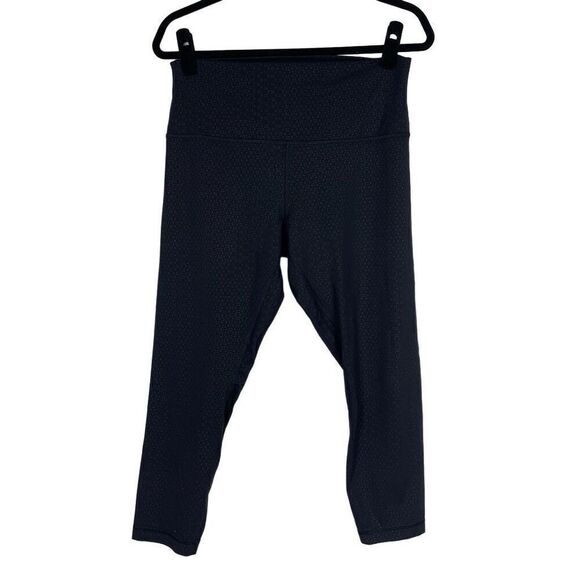 Lululemon High Rise Cropped Capri Legging - Women’s 12 - Picture 1 of 7